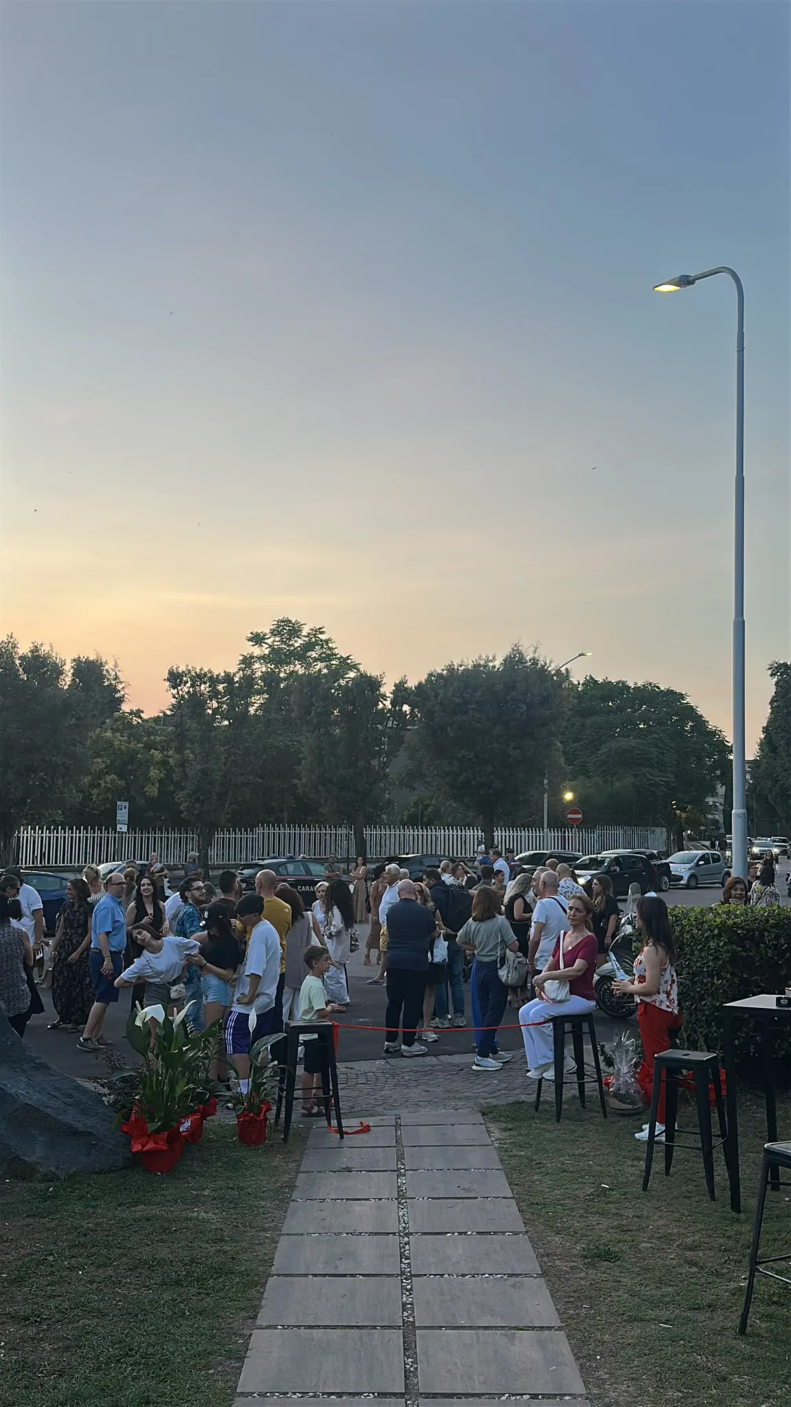 Tanta gente all’inaugurazione del Victory Chalet